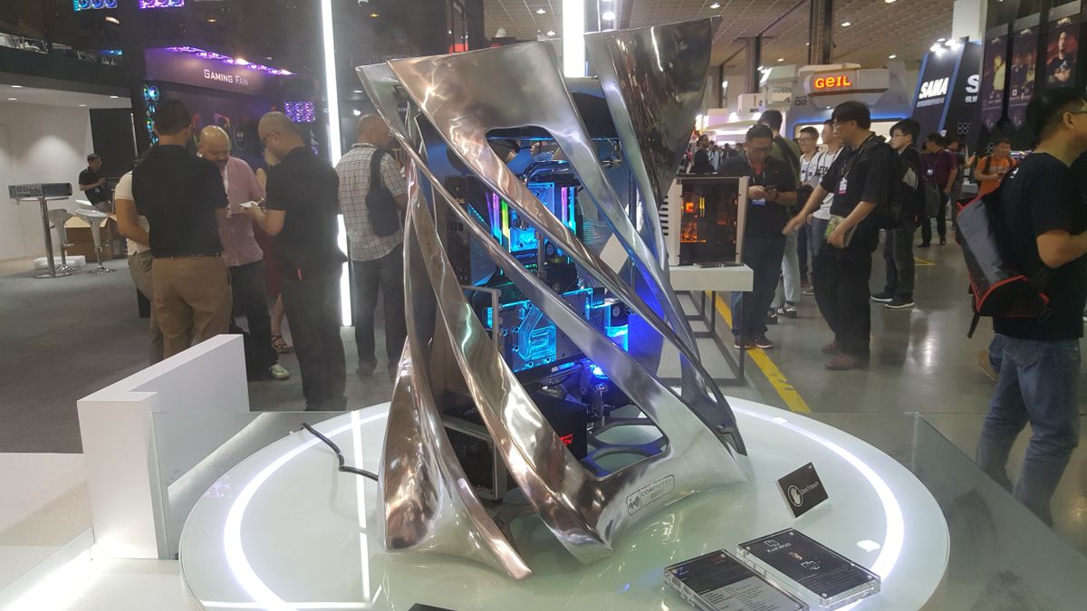 Computex case mod