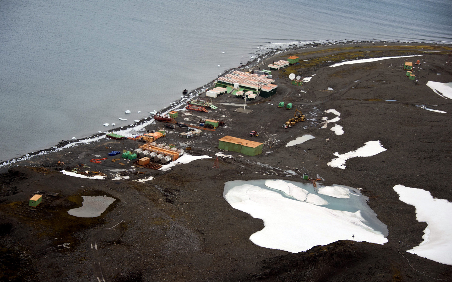 Antarctica: The Ice-Covered Bottom Of The World (Photos) | Live Science