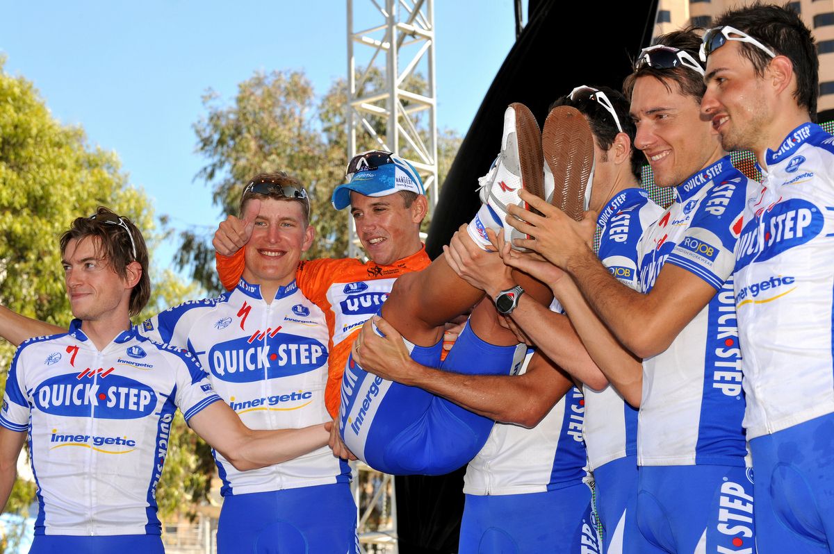 Quick Step celebrate Allan Davis' win in 2009