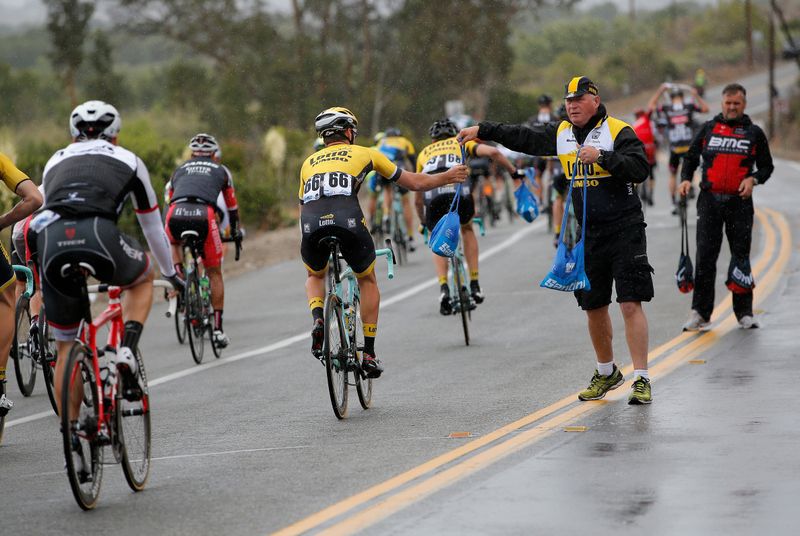 Tom Van Asbroeck grabs lunch from LottoNL-Jumbo soigneur Tom De Vaan