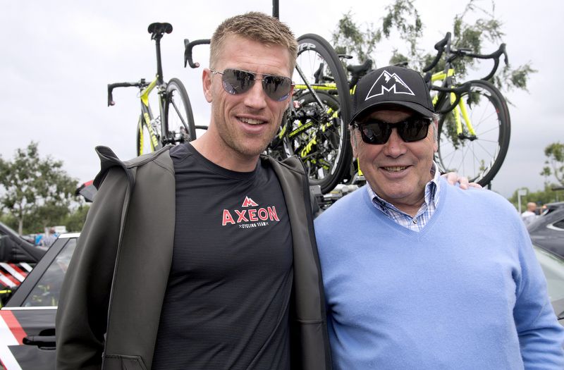 Eddy Merckx with son Axel at the 2015 Tour of California