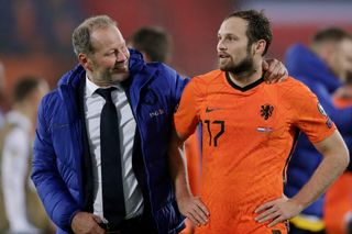 Netherlands assistant coach Danny Blind with son Daley in November 2021.