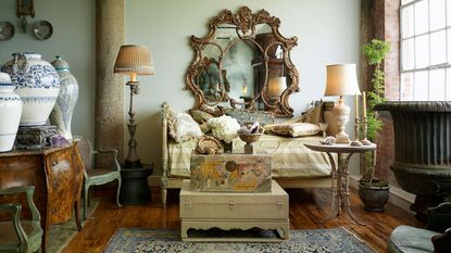 regency era style decor with gold mirror and lampshades