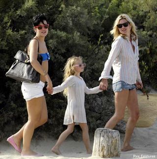 Lily Allen & Kate Moss - Celebrity News - Marie Claire