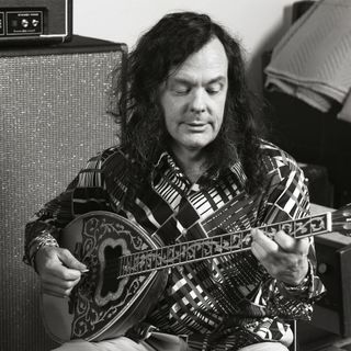 David Lindley, playing bouzouki, 1988