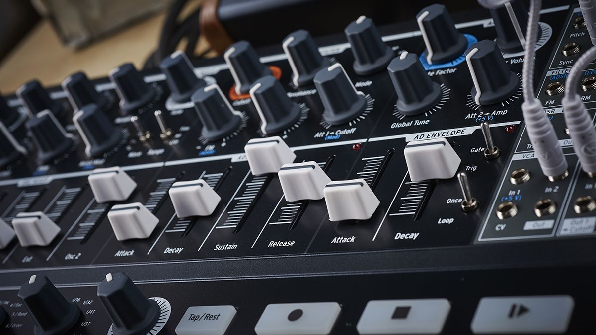 Arturia MiniBrute 2/2S