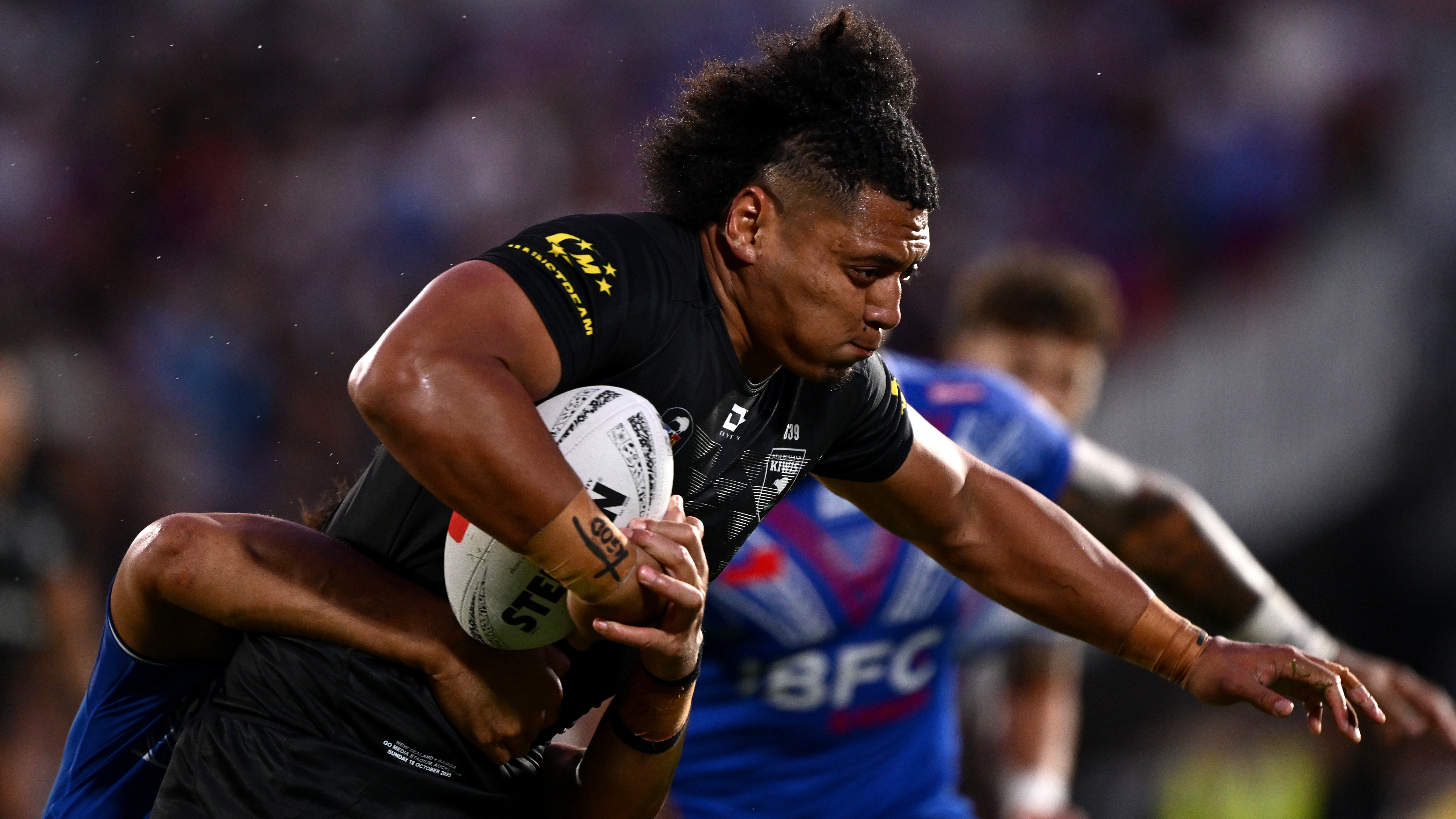Naufahu Whyte of the Kiwis charges forward during the Men's Pacific Championships match between New Zealand Kiwis and Toa Samoa at Go Media Stadium on October 19, 2025 in Auckland, New Zealand.