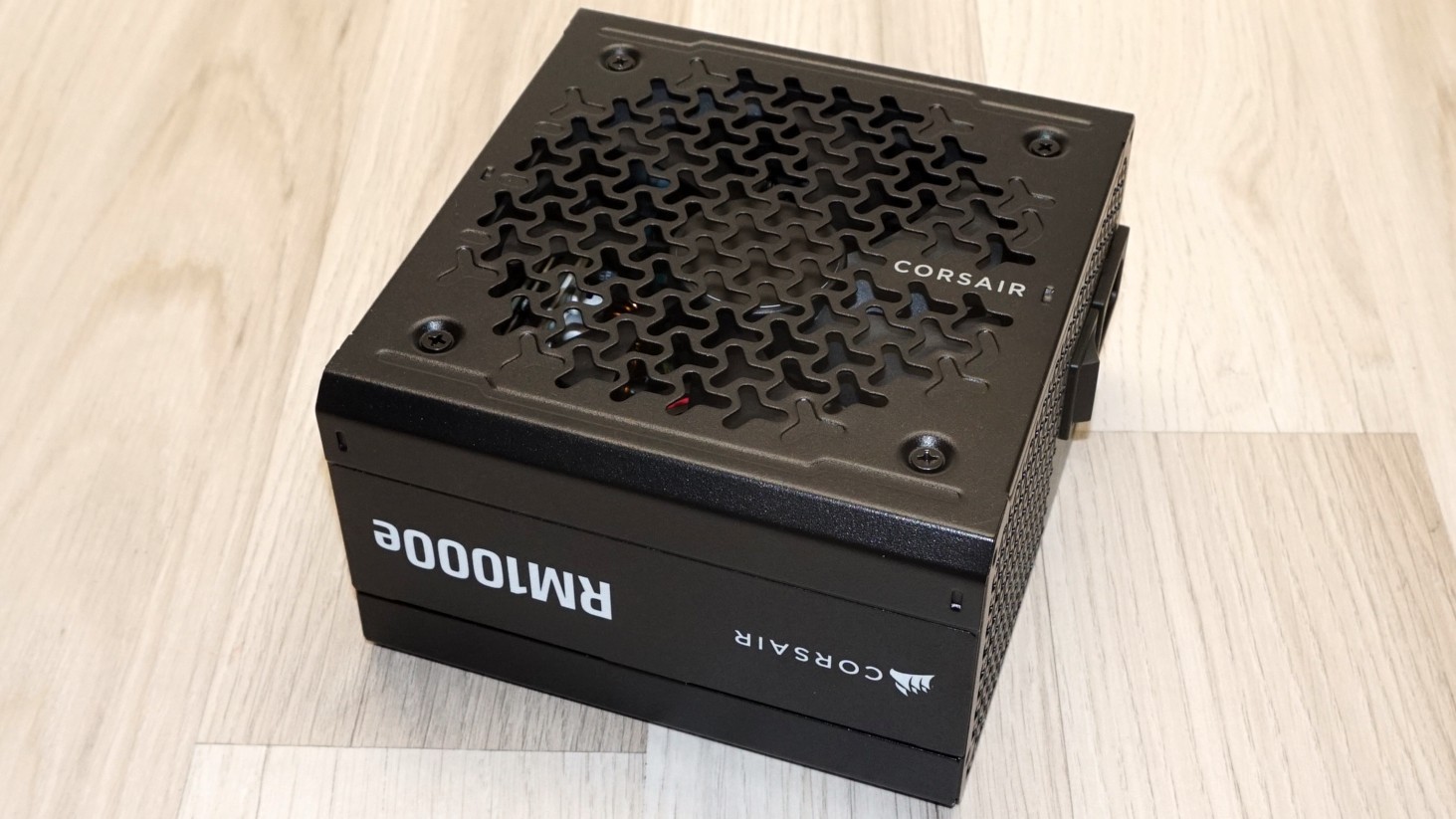 Corsair RM1000e 2026 (ThermalProtect)