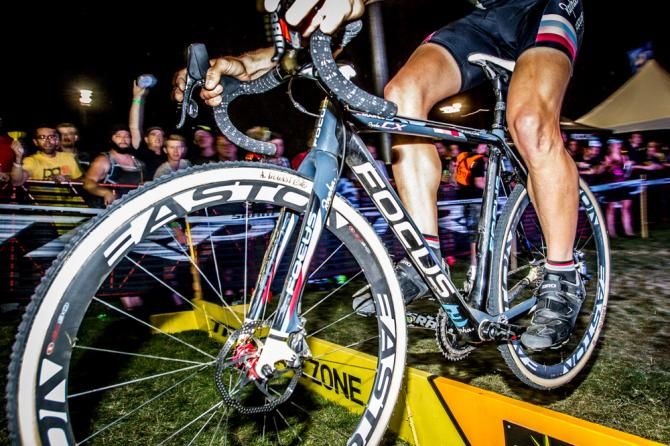 Jeremy Powers (Rapha) had no problem getting over the barriers.