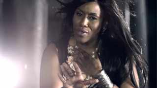 Mandisa in the music video for "Overcomer."