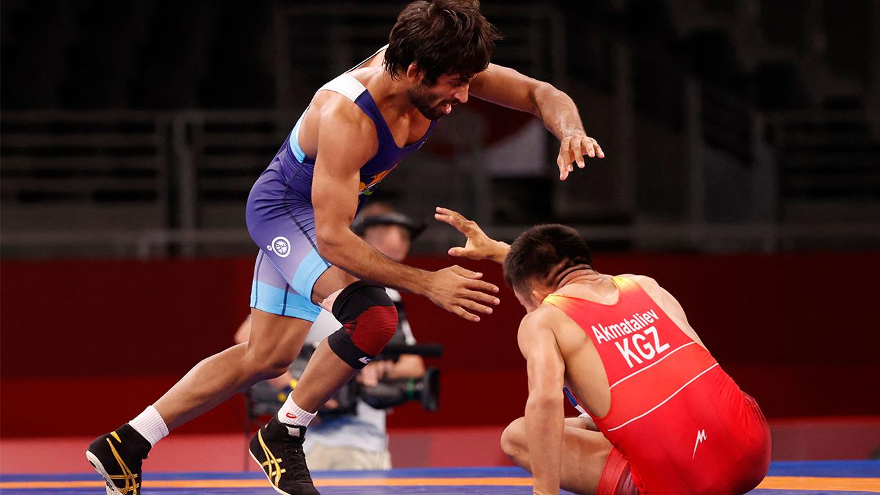 How to watch wrestling live streams at Olympics 2024 online and for ...