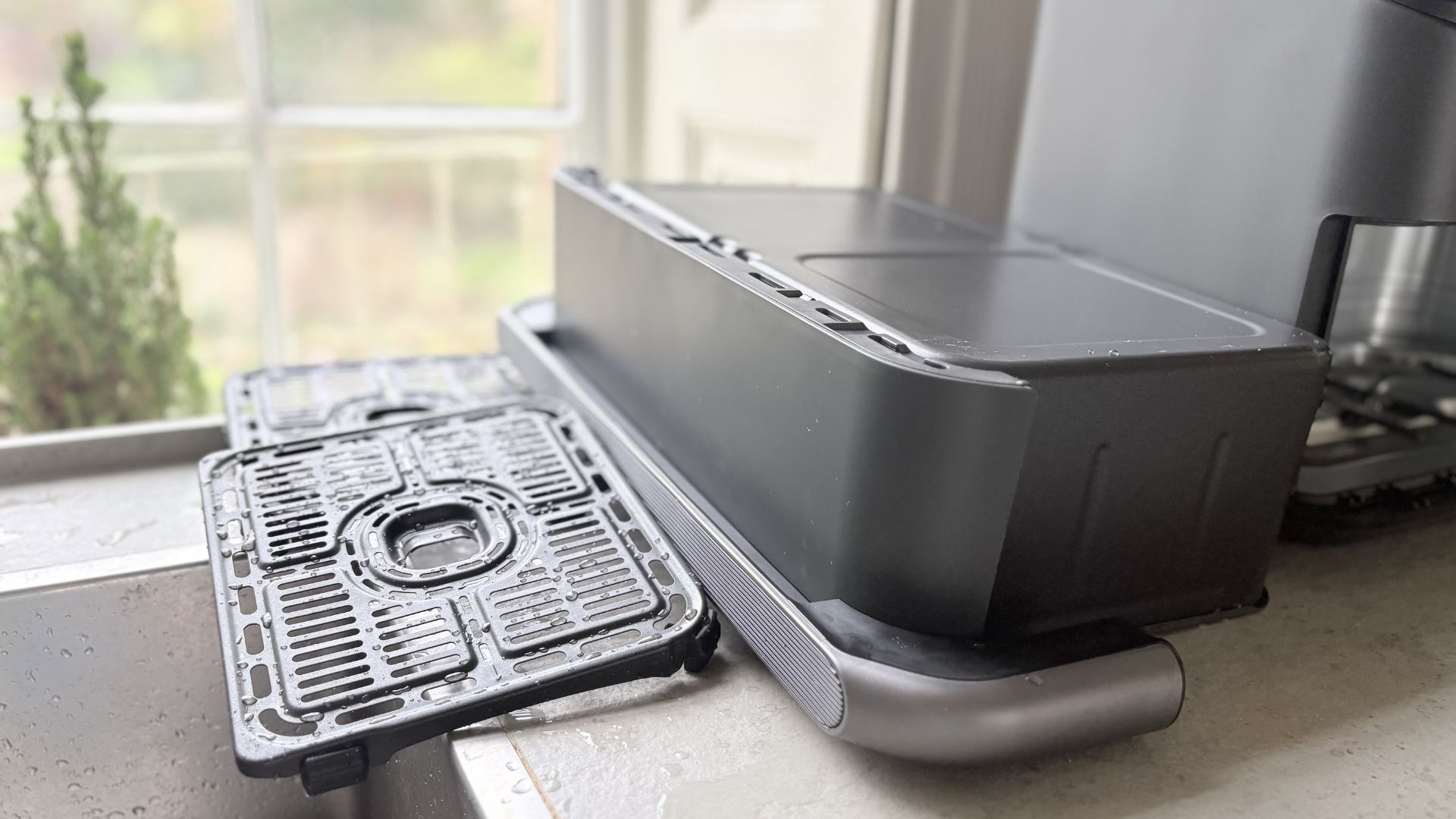 Cosori Dual Blaze TwinFry 10L Air Fryer being tested