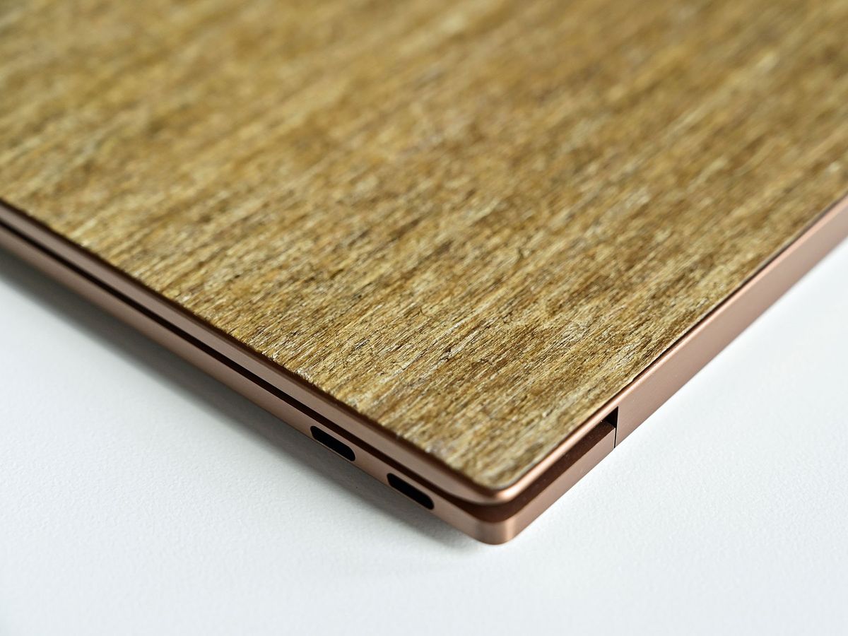Lenovo Thinkpad Z13 Wood Exclusive