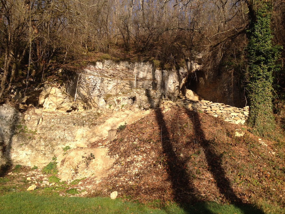 The entrance to the Grotte du Renne in France.