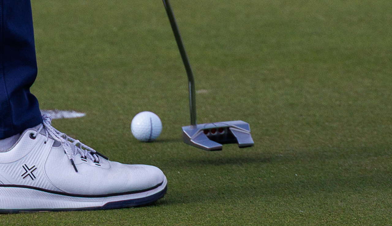 A close-up of Justin Rose's putter