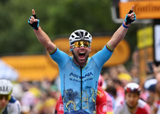 As it happened: Another chaotic final bunch sprint on Tour de France stage 5