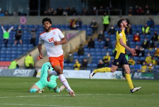 Ellis Simms scored two goals in the play-off semi-finals before pulling up with an injury in the last training session