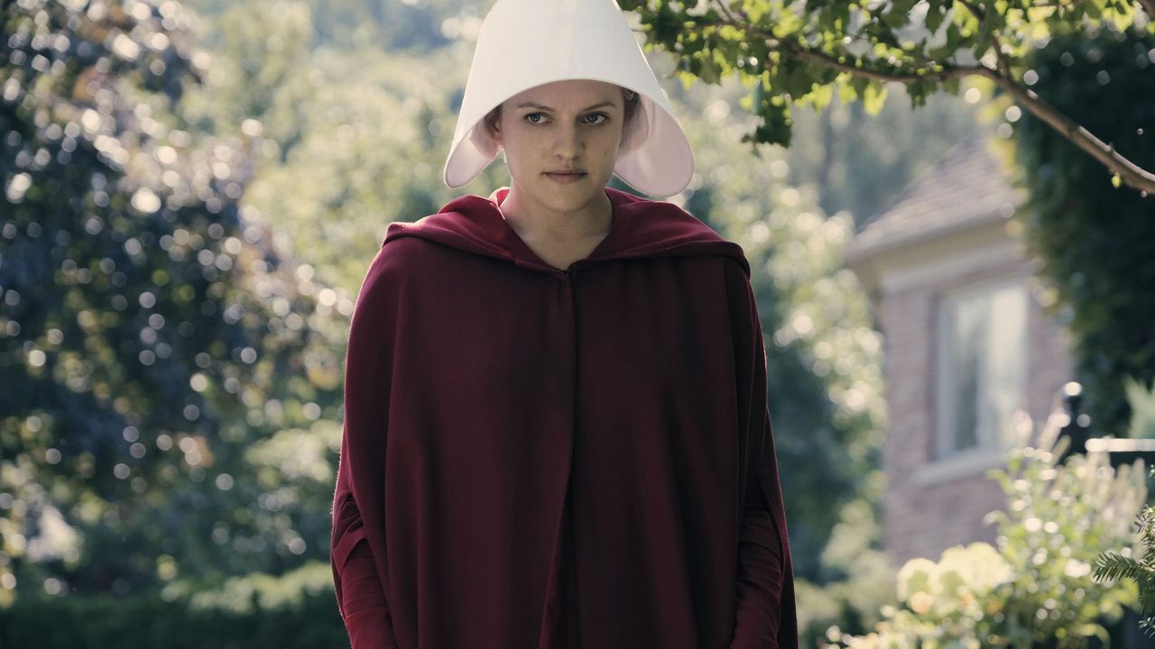 Elisabeth Moss as Offred in The Handmaid&#039;s Tale