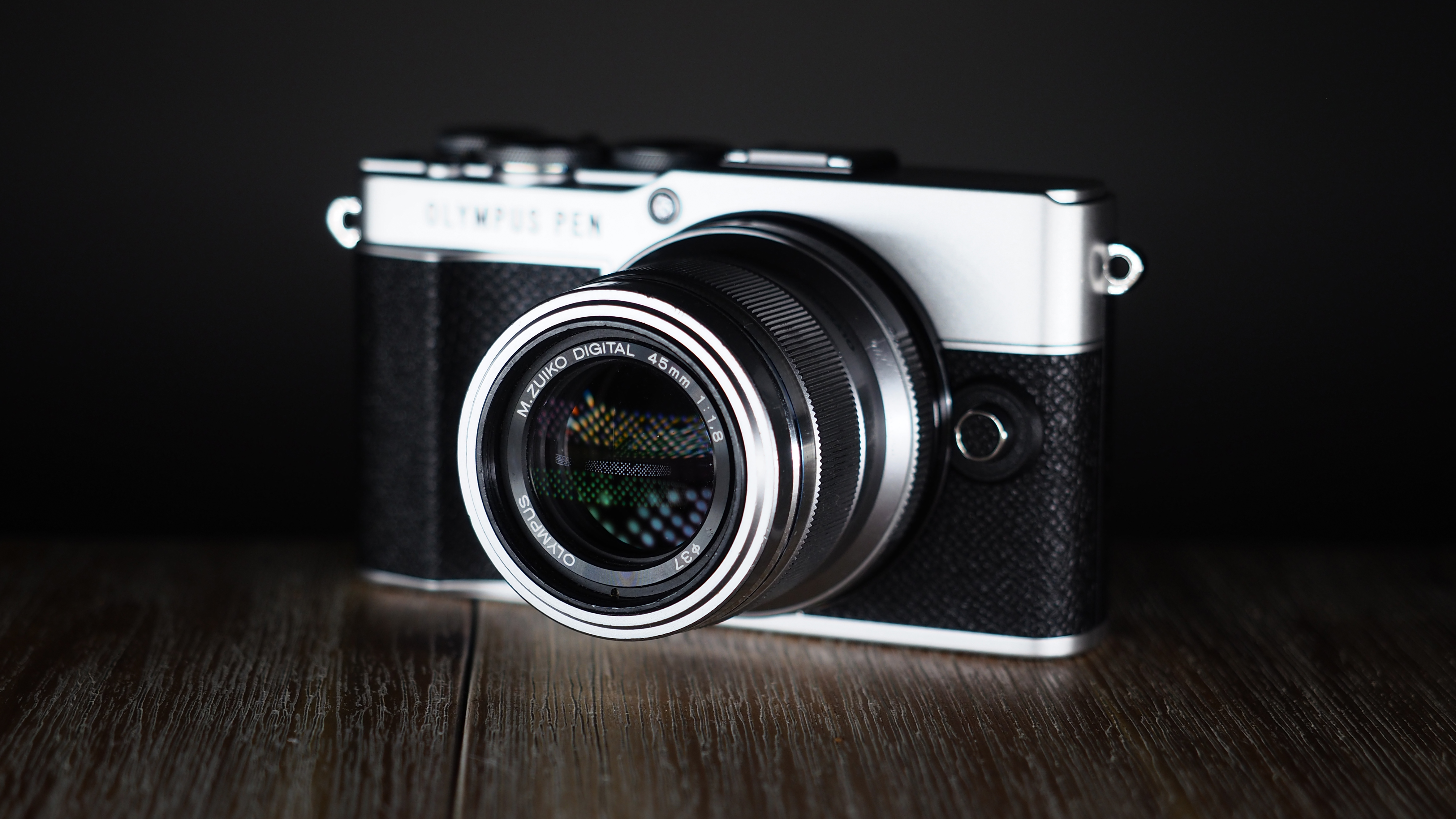 Olympus M.Zuiko 45mm f/1.8