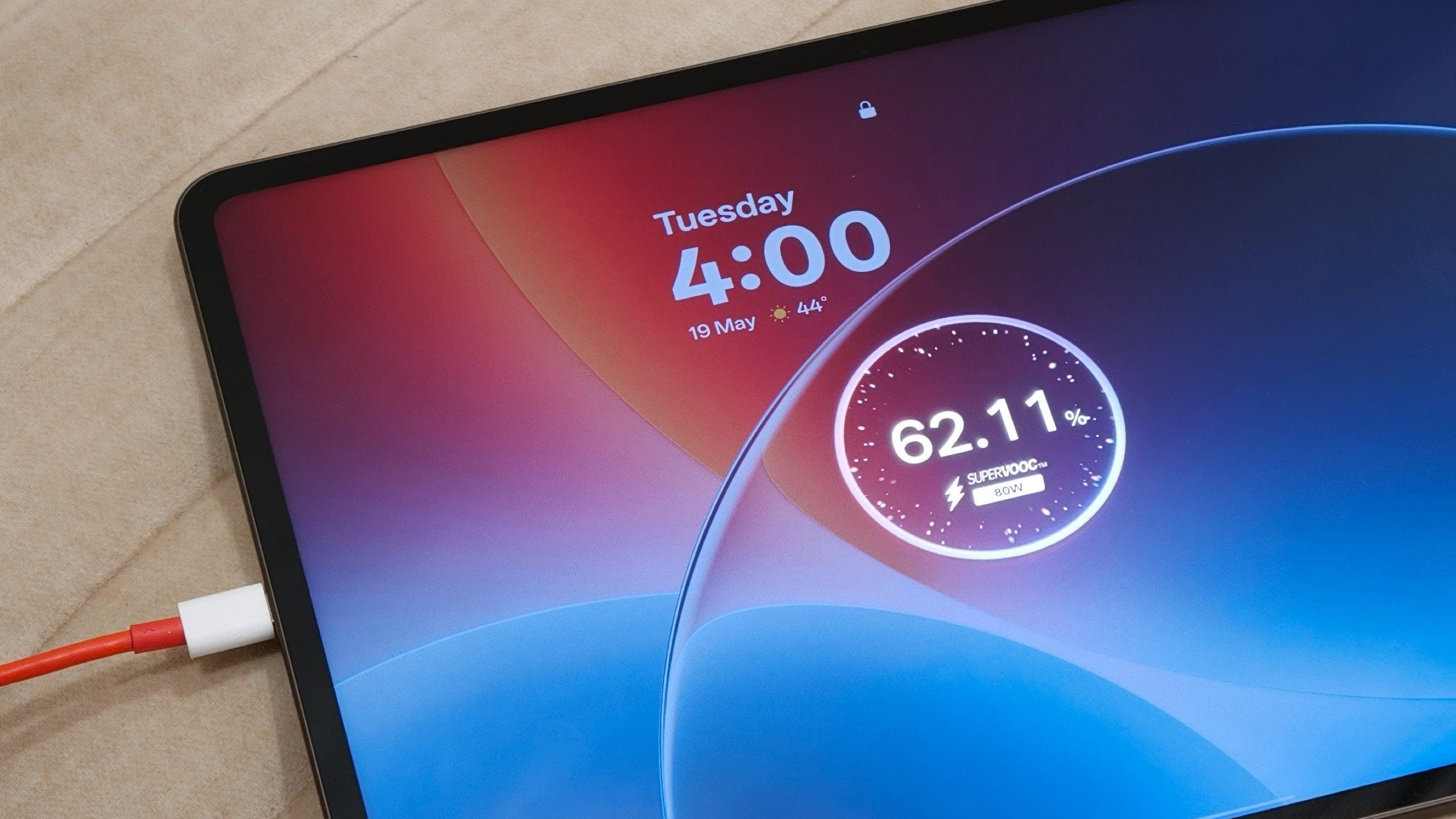 Hands on with the OnePlus Pad 4
