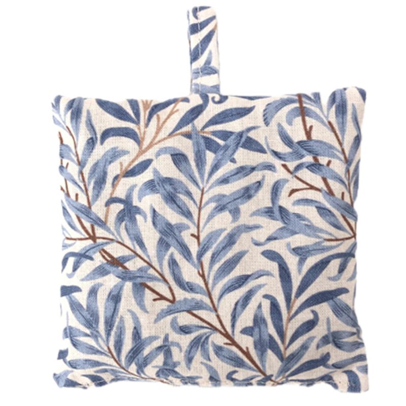 lavender sachet for protecting clothes from moths