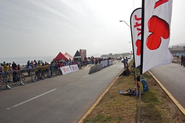 The time trial start/finish was next to the sea.