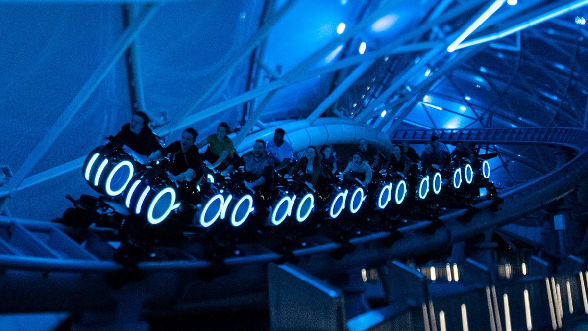 Tron Lightcycle Run Is Up And Running At Walt Disney World, But The Sci ...