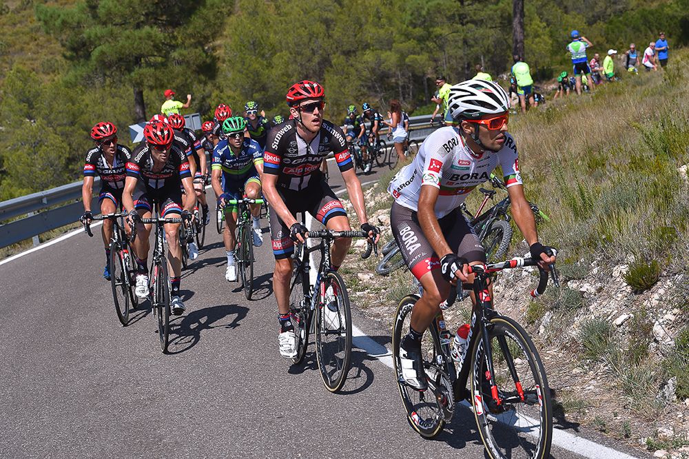 Jose Mendes rides ahead of Giant-Alpecin's train