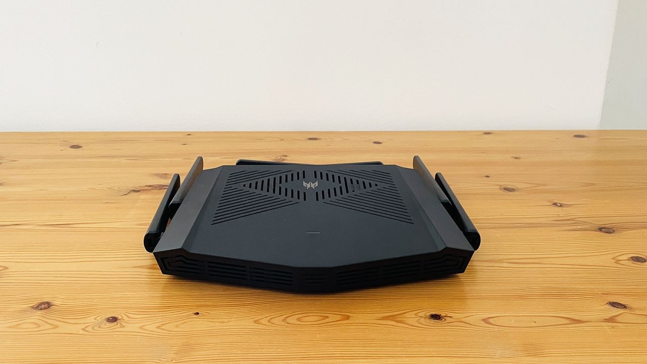 Acer Predator Connect W6x on a wooden table
