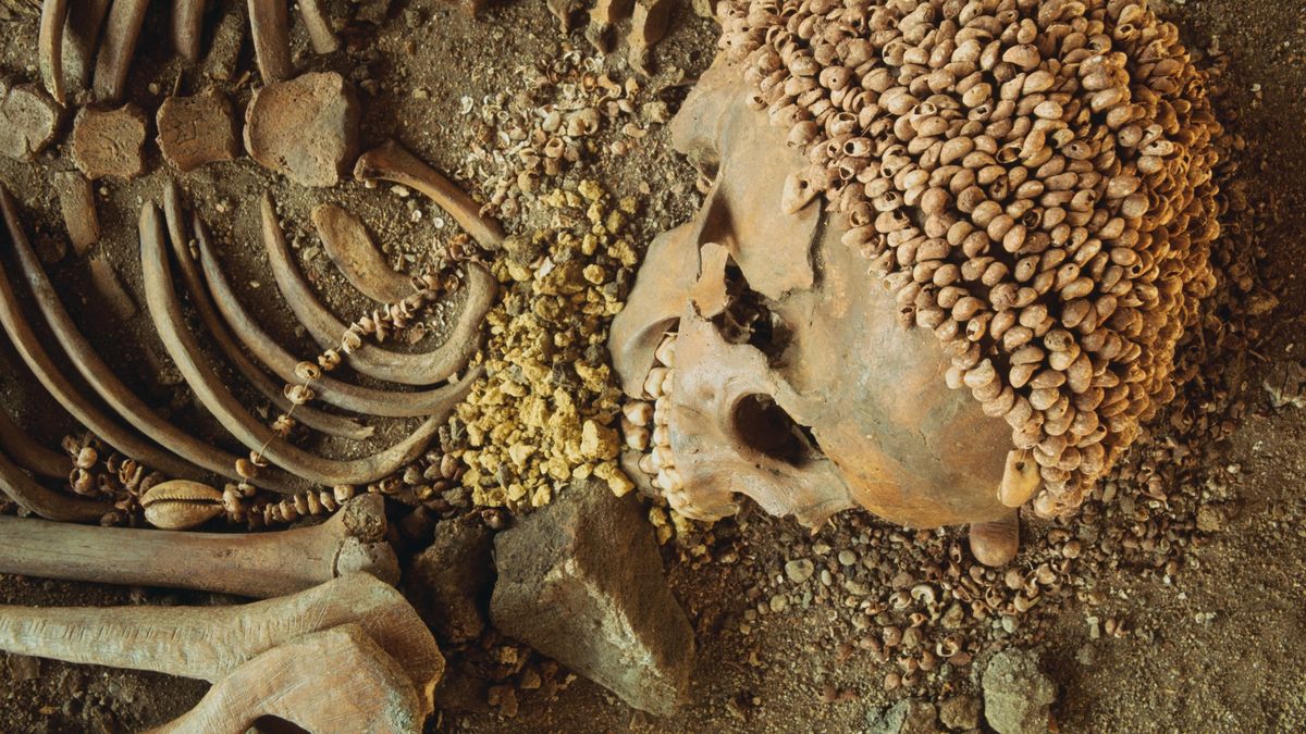 Rare skeletons up to 30,000 years old reveal when ancient humans went through puberty