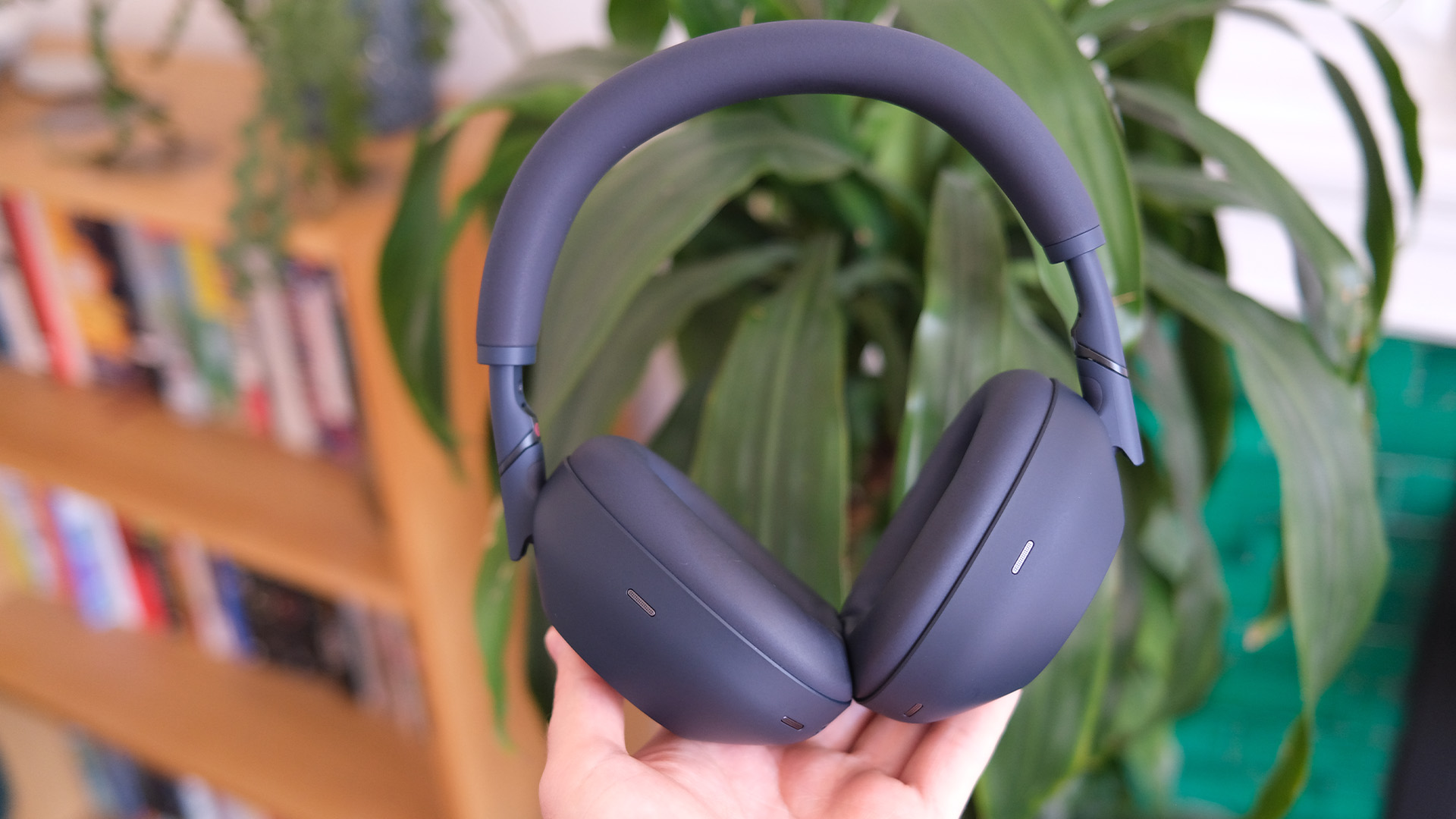 Sony WH-1000XM6 review