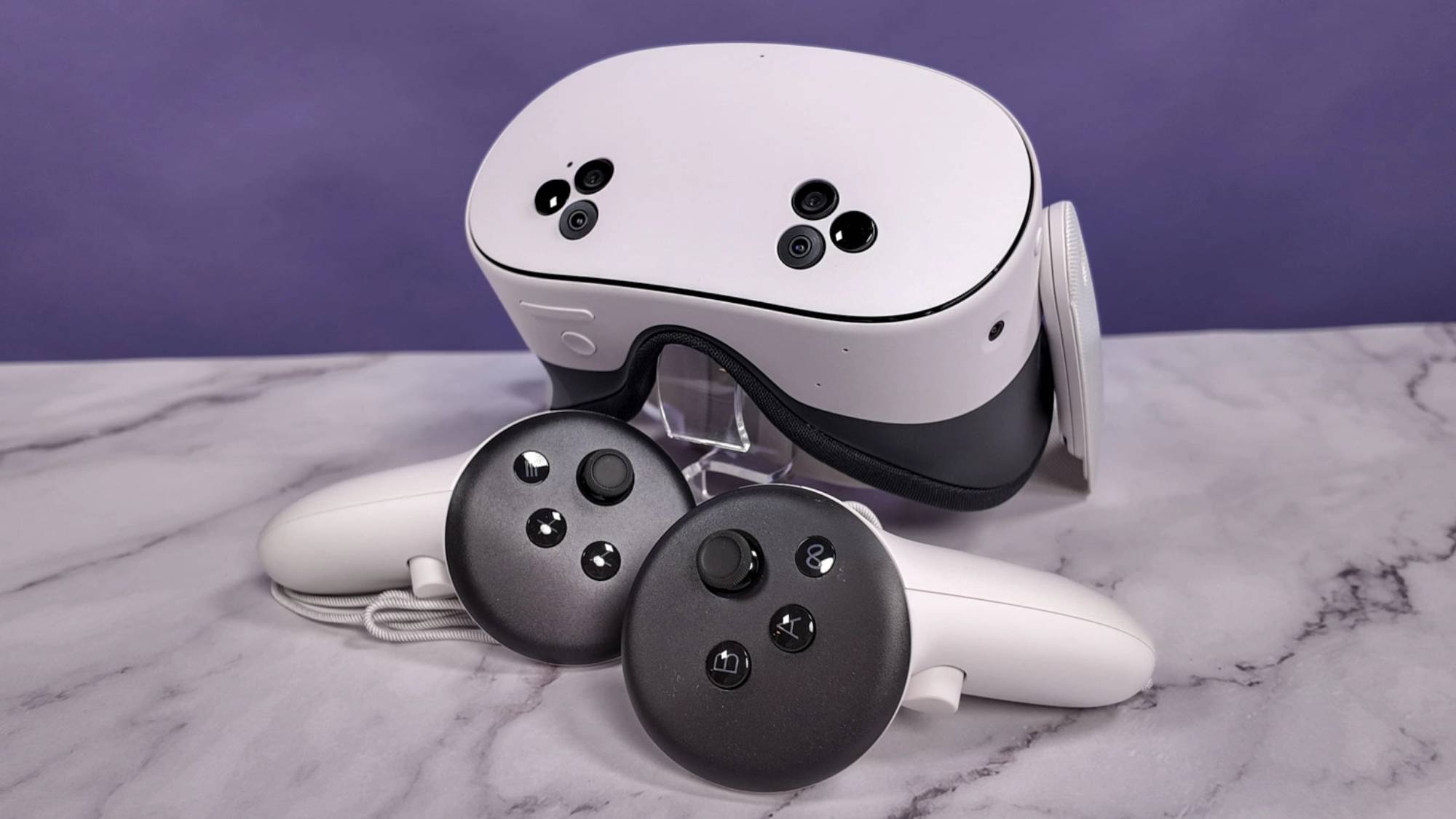 Meta Quest 3S and two controllers on a table