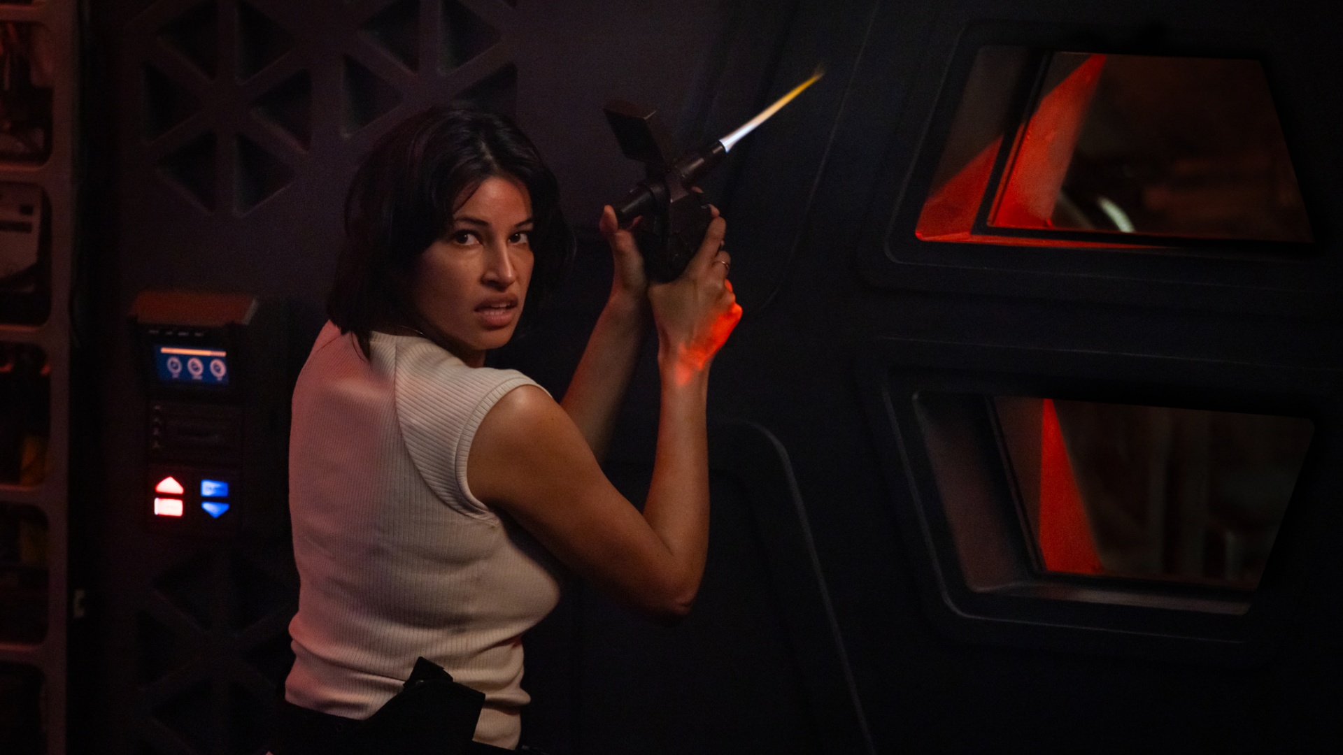 Richa Moorjani as Zaveri in Alien: Earth episode 5