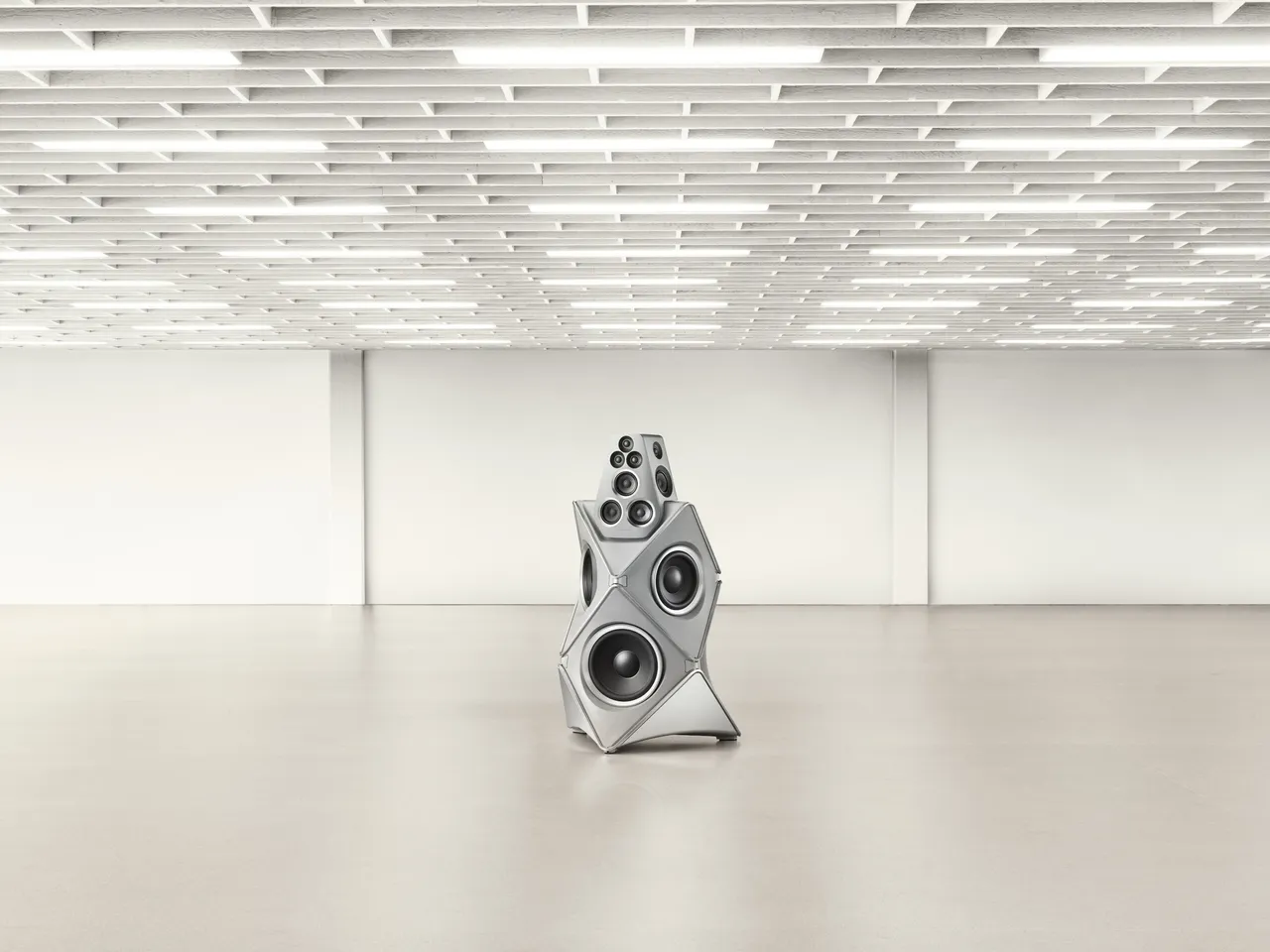 B&O Beolab 90