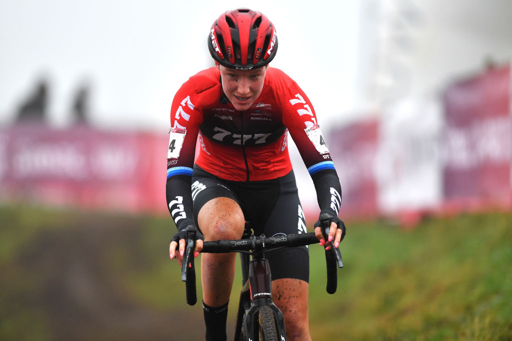 RUCPHEN NETHERLANDS DECEMBER 18 Annemarie Worst of The Netherlands and Team 777 competes during the 9th Rucphen UCI CycloCross Worldcup 2021 Womens Elite CXWorldCup UCIcyclocrossWC on December 18 2021 in Rucphen Netherlands Photo by Luc ClaessenGetty Images