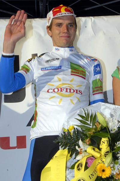 Rein Taaramae in the best young rider's jersey.