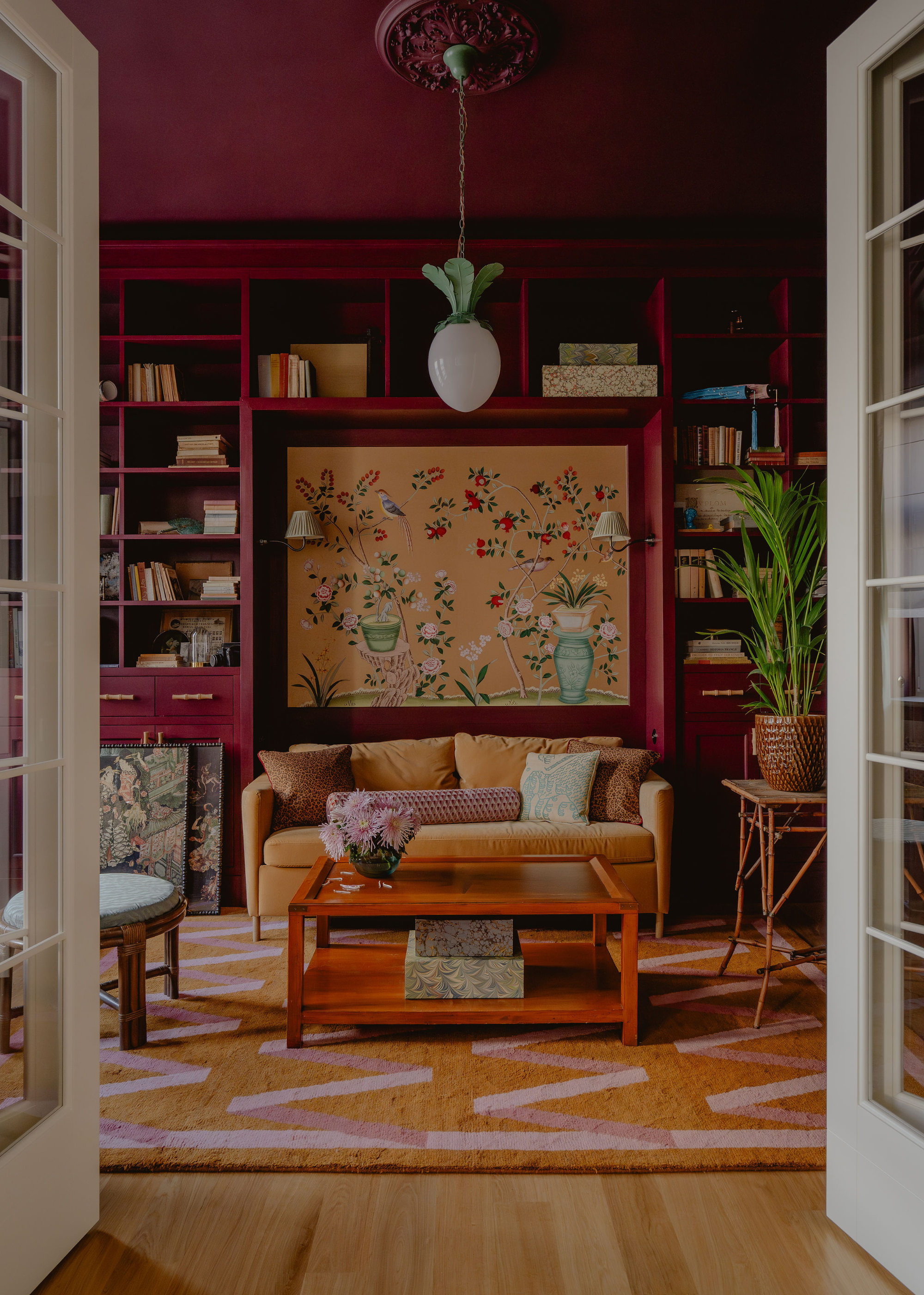 This Colorful Apartment Makes Architectural Quirks the Highlight