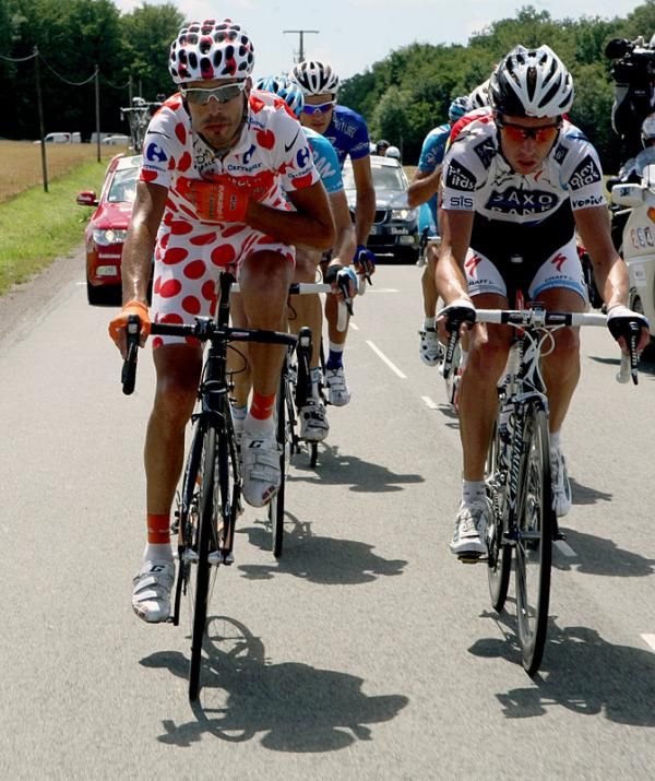 Polka dot jersey holder Egoi Martinez (Euskaltel-Euskadi) and Nicki S&ouml;rensen (Team Saxo Bank) were part of the day's winning break.