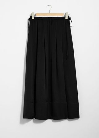 Pleated Drawstring Midi Skirt