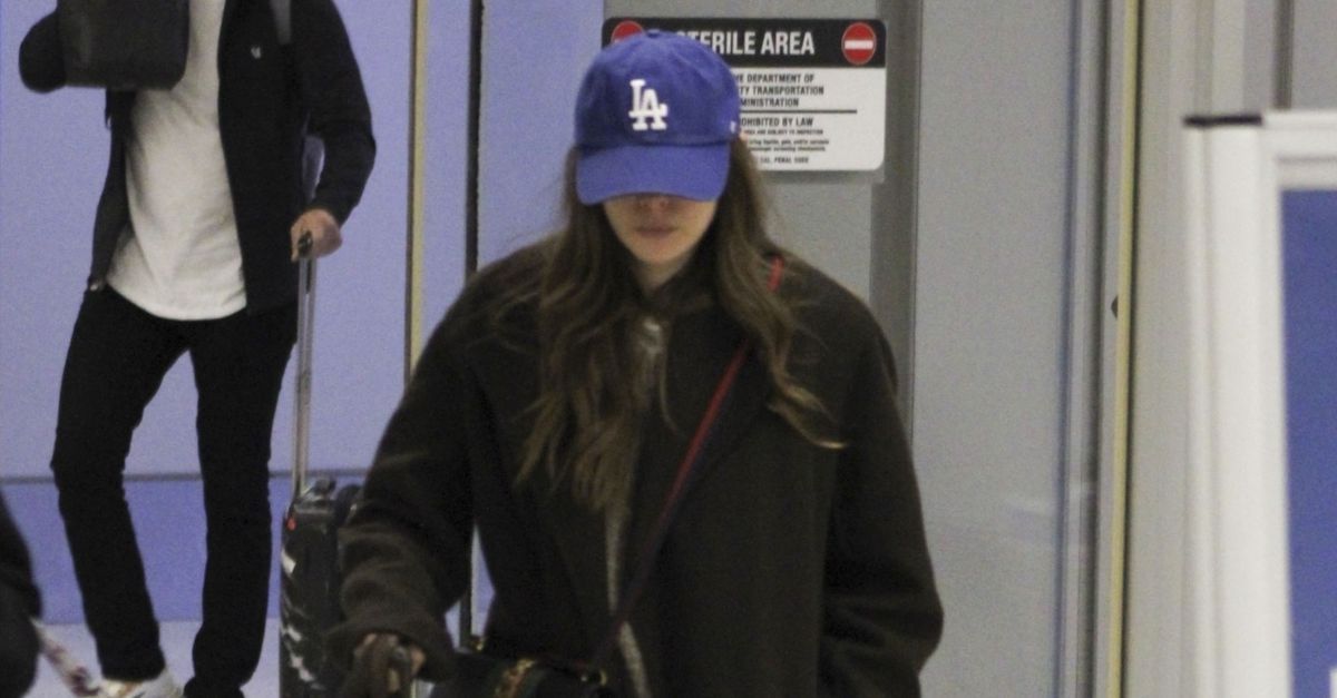 Elizabeth Olsen Just Wore the Shoe Trend I Know Her Sisters Would Love