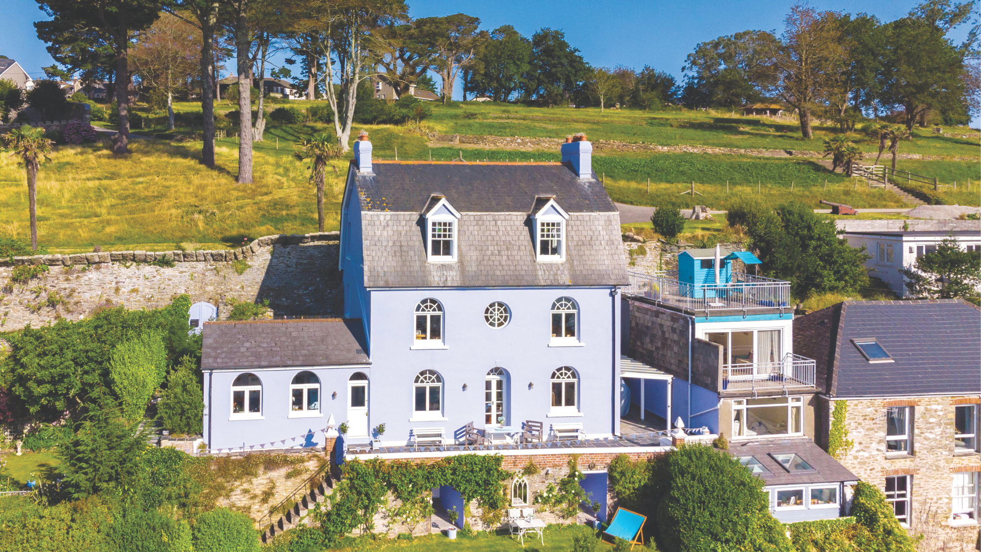 Toads Place, Fowey