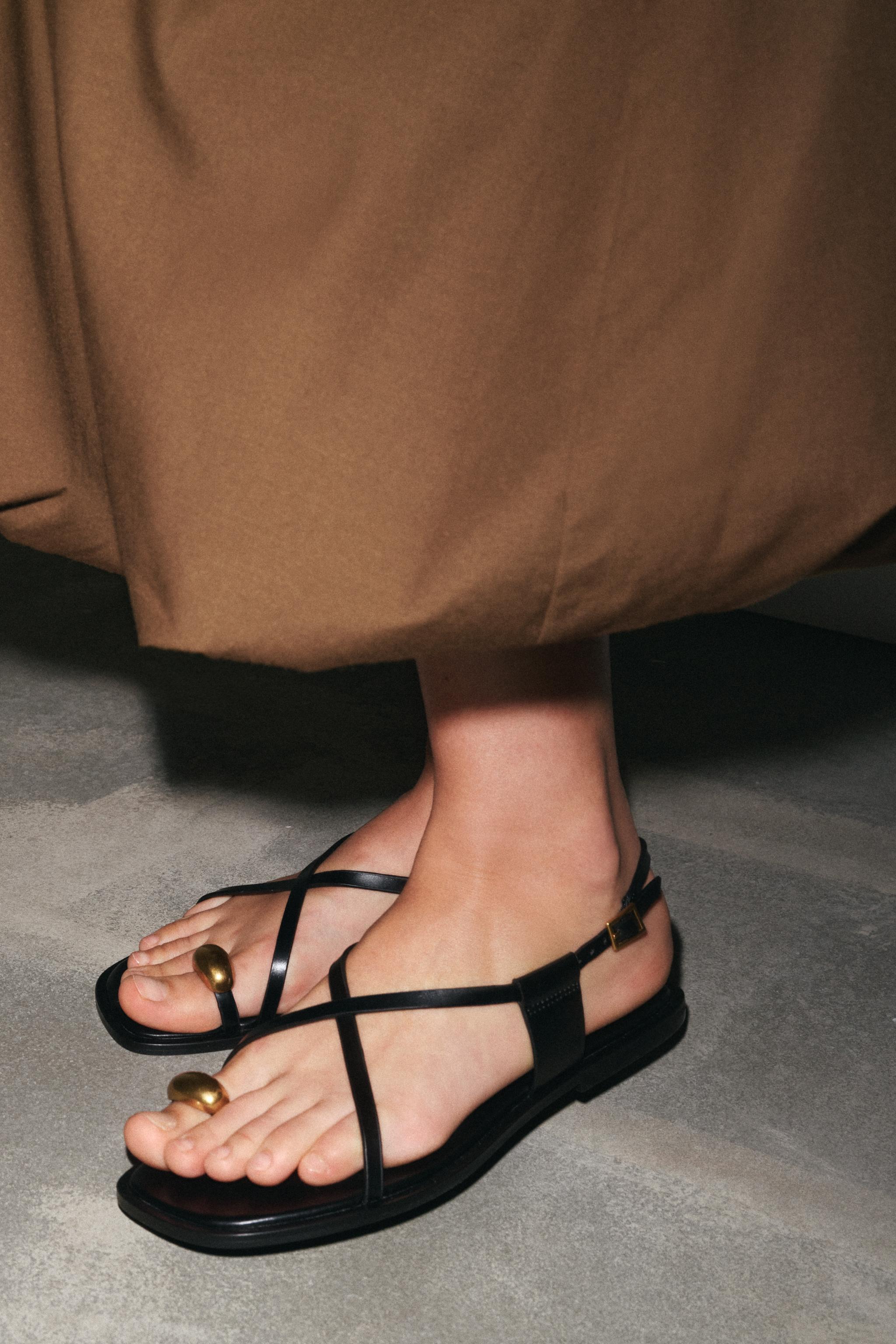 Flat Strap Sandals With Metal Adornment