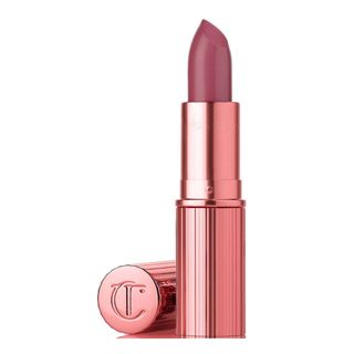 Charlotte Tilbury K.I.S.S.I.N.G lipstick in Rose to Fame