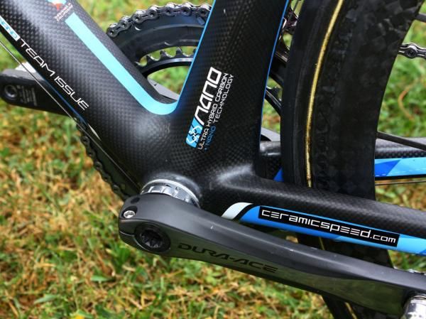 Hidden within the seat tube-chain stay joint is a central rib that helps add stiffness.