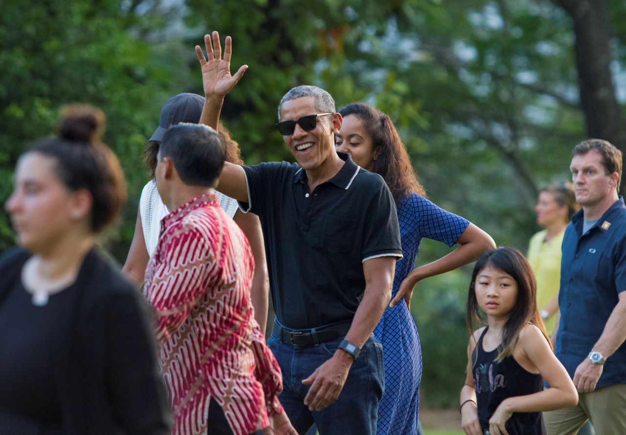 Obama and his family visit Indonesia&amp;#039;s 9th-century Borobudur Temple in Magelang.