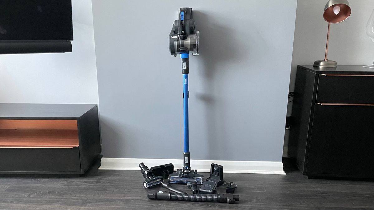 Vax ONEPWR Blade 4 Dual Pet & Car Cordless Vacuum Cleaner review TechRadar