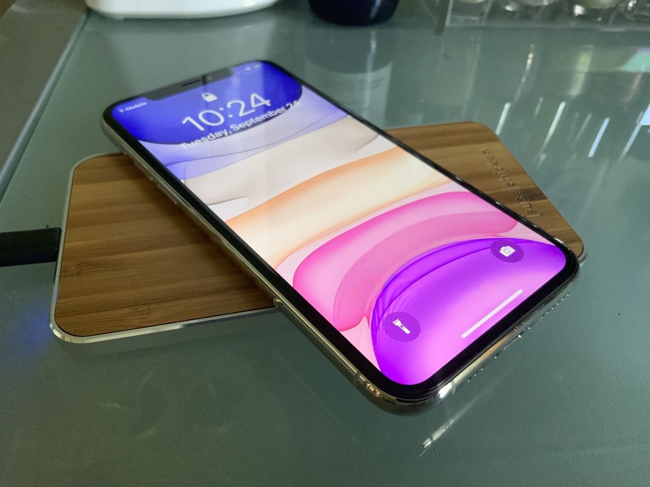 Fuse Chicken Gravity Touch Wireless charger