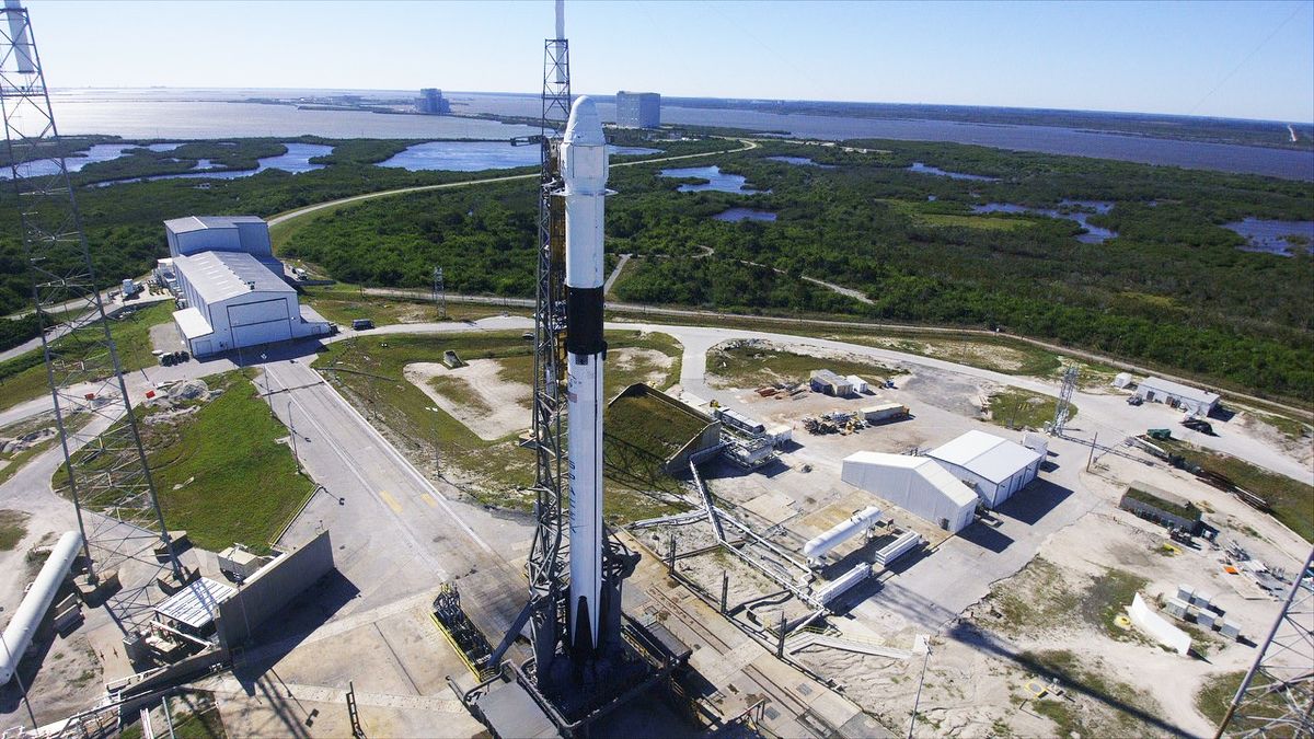Anda dapat menonton SpaceX meluncurkan 21 satelit Starlink V2 pada 19 April