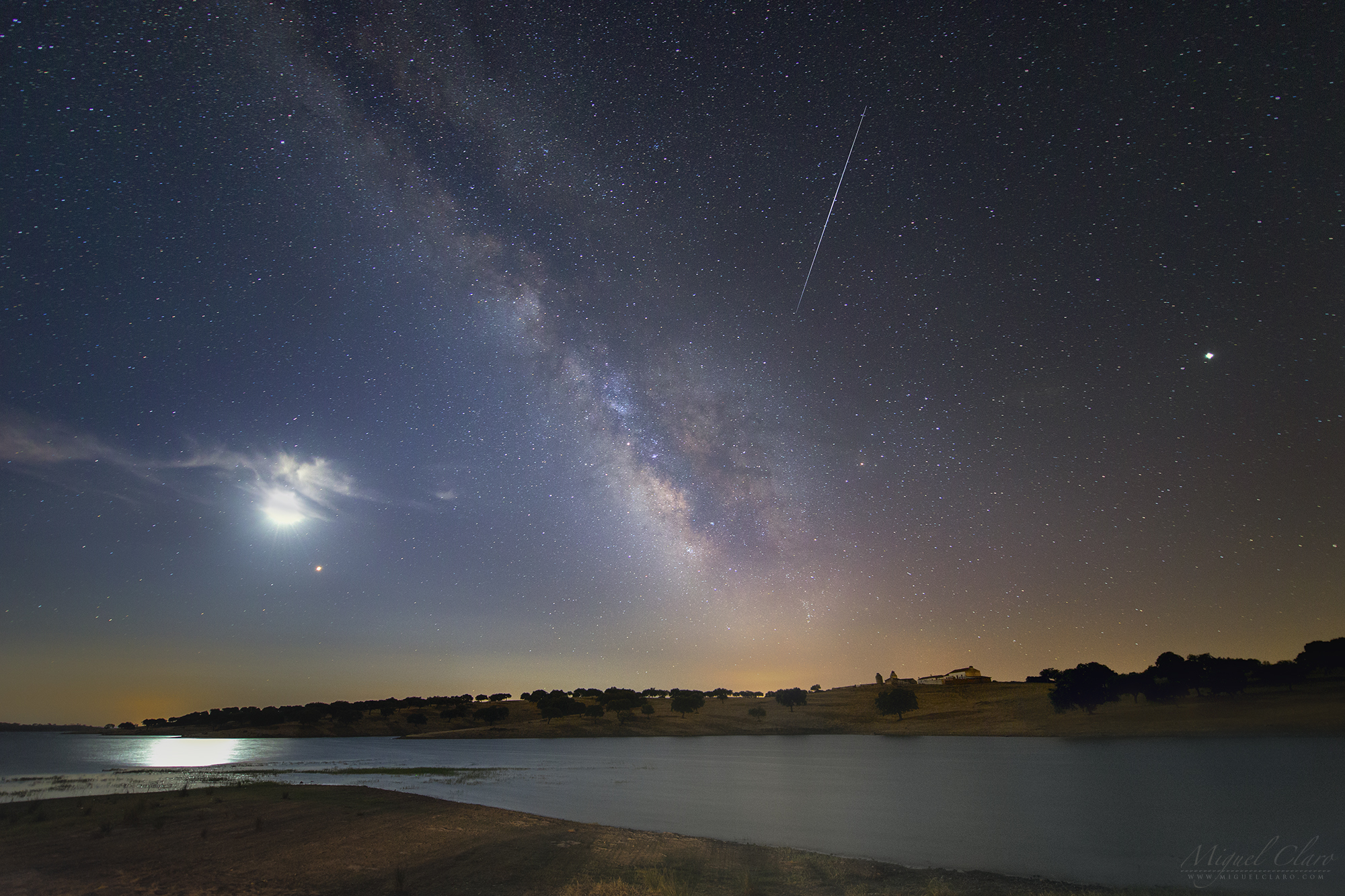 solar system milky way eclipse