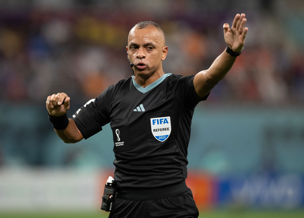Wilton Sampaio is the referee for England vs France